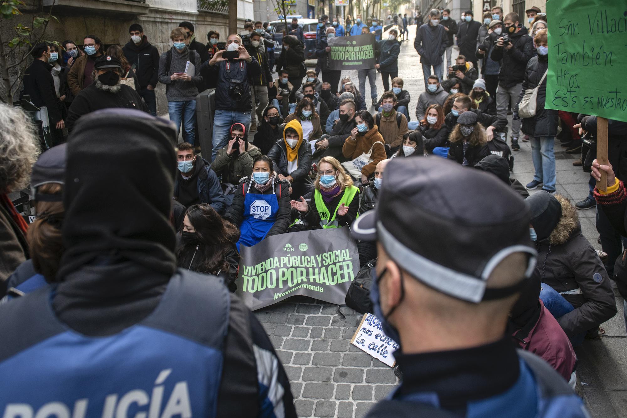 Parado el desalojo de un edificio en Malasaña, el antiguo Palacio de la Infanta Carlota - 15